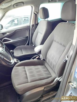 OPEL Zafira Tourer usata 19