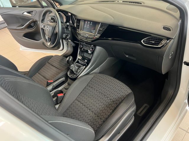 OPEL Astra usata, con Servosterzo