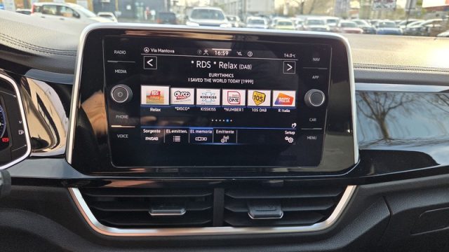 VOLKSWAGEN T-Roc usata, con Sistema di navigazione