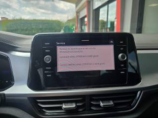 VOLKSWAGEN T-Roc usata, con Pacchetto sportivo
