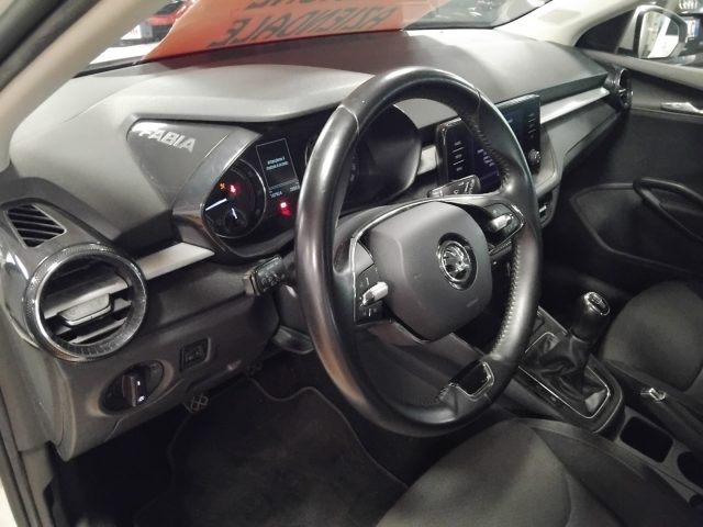 SKODA Fabia usata 16