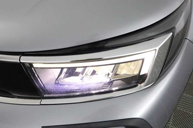 OPEL Grandland usata 7
