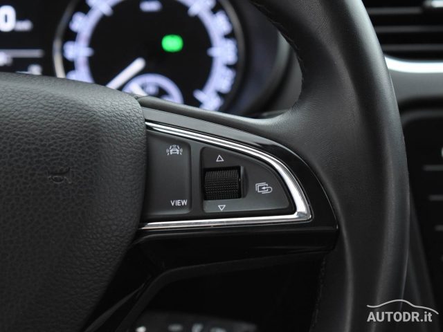 SKODA Octavia usata, con Volante multifunzione