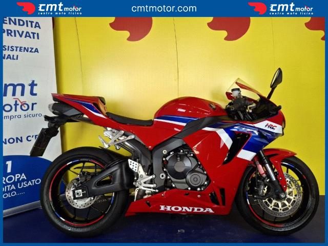 HONDA CBR 600 RR usata 2