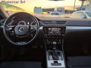 SKODA Superb usata, con Autoradio