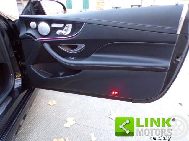 MERCEDES-BENZ E 220 usata, con Specchietti laterali elettrici