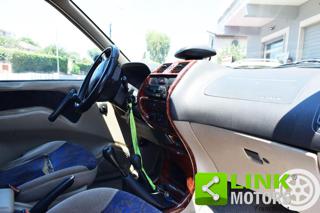 NISSAN Terrano II usata, con Regolazione elettrica sedili