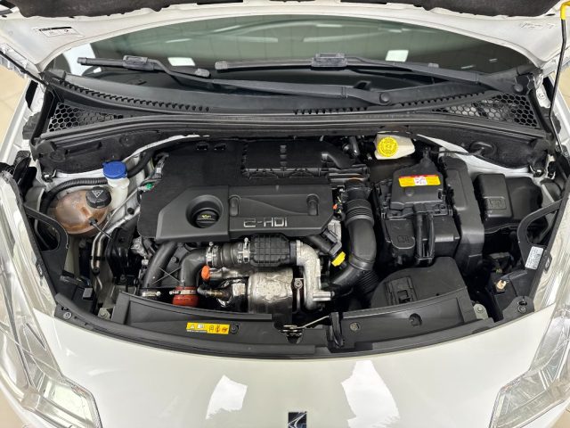 DS AUTOMOBILES DS 3 usata, con Isofix
