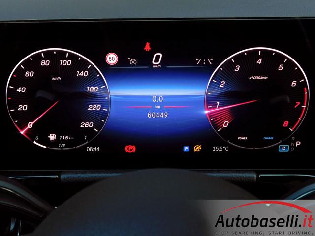 MERCEDES-BENZ GLA 200 usata, con Sensori di parcheggio anteriori