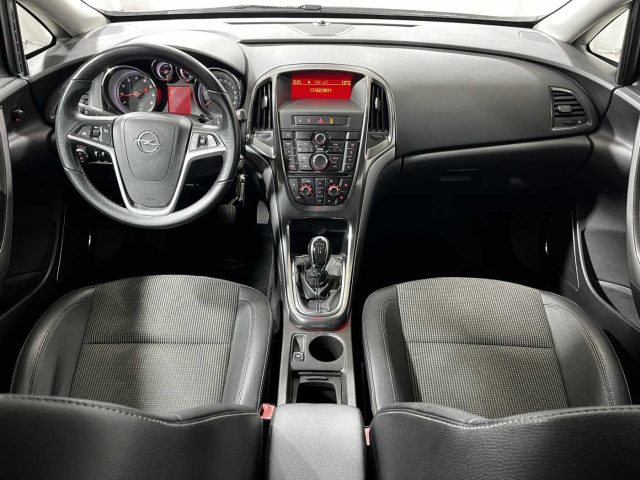 OPEL Astra usata, con Servosterzo