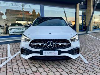 MERCEDES-BENZ GLA 200 usata, con Airbag