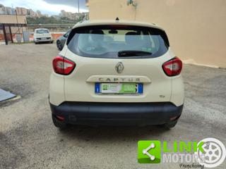 RENAULT Captur usata, con Alzacristalli elettrici