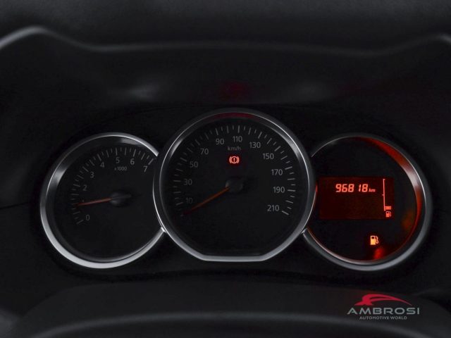 DACIA Duster usata 12