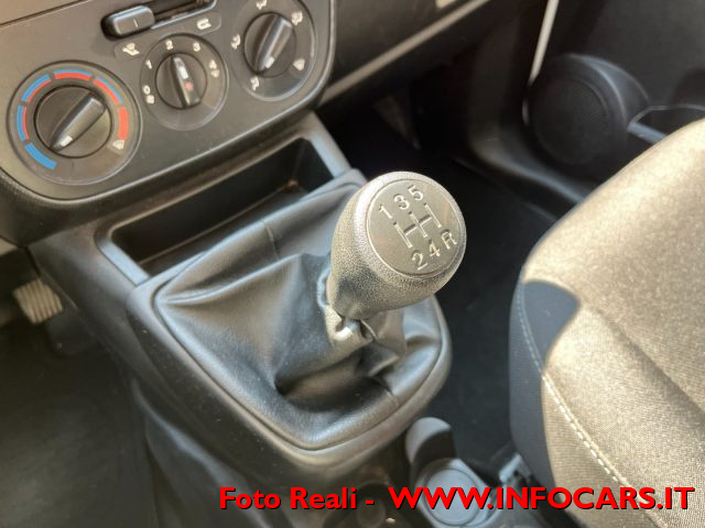 FIAT Fiorino usata, con Park Distance Control