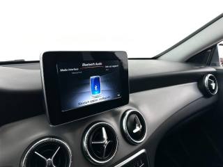 MERCEDES-BENZ CLA 200 usata, con Climatizzatore