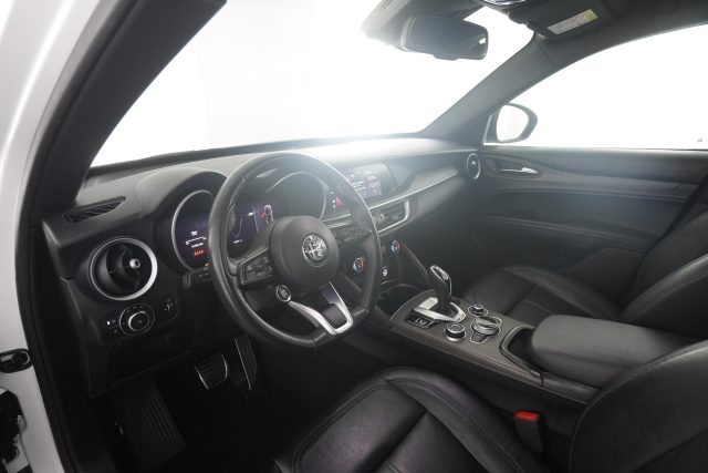 ALFA ROMEO Stelvio usata 1