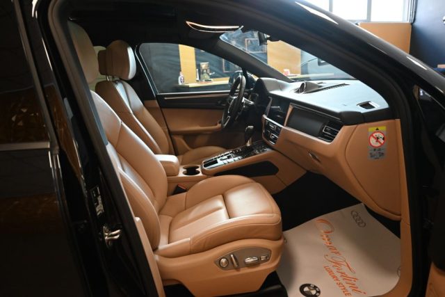 PORSCHE Macan usata 43