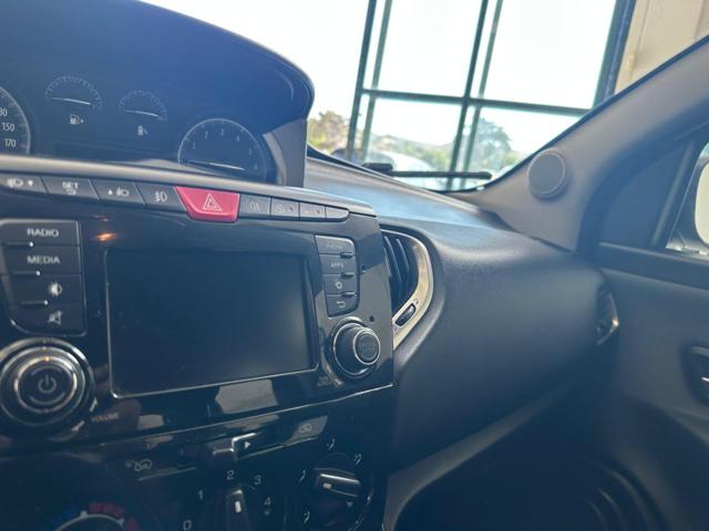 LANCIA Ypsilon usata, con Park Distance Control