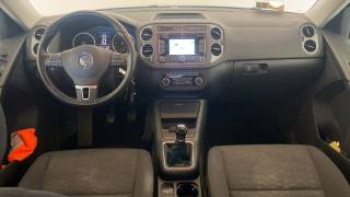 VOLKSWAGEN Tiguan usata, con Autoradio