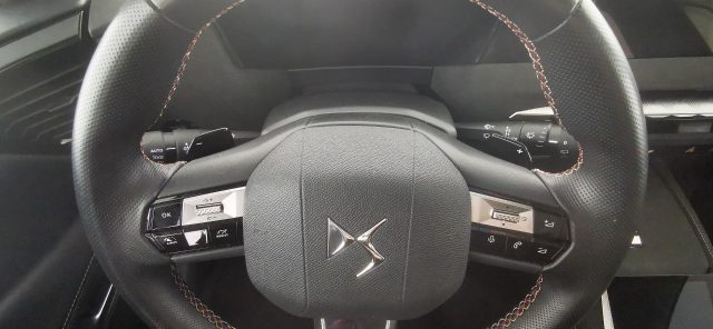 DS AUTOMOBILES DS 4 usata, con Climatizzatore automatico, 2 zone