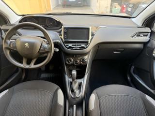 PEUGEOT 208 usata, con Specchietti laterali elettrici