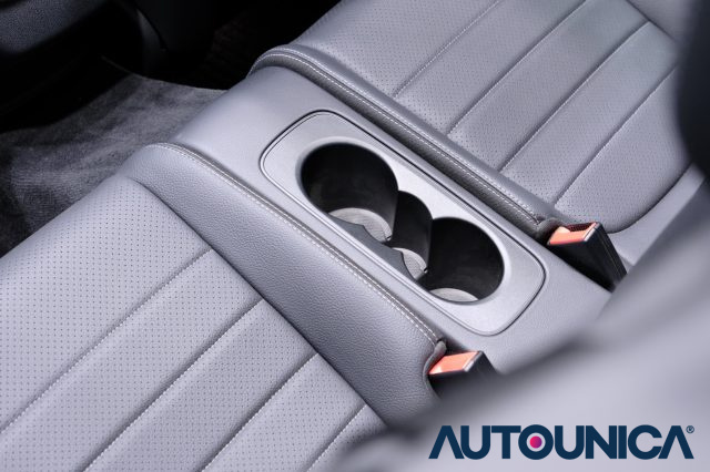 MERCEDES-BENZ C 220 usata, con Supporto lombare
