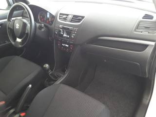 SUZUKI Swift usata, con Controllo automatico clima