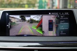 BMW 730 usata, con Carica per smartphone a induzione