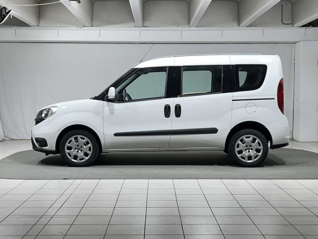 FIAT Doblo usata, con Airbag laterali