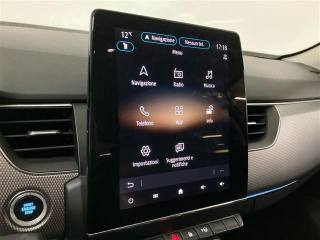 RENAULT Arkana usata, con USB