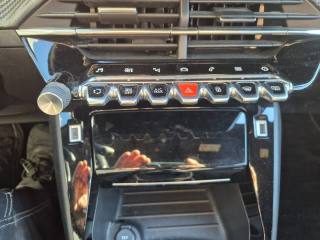 PEUGEOT 2008 usata, con Fendinebbia