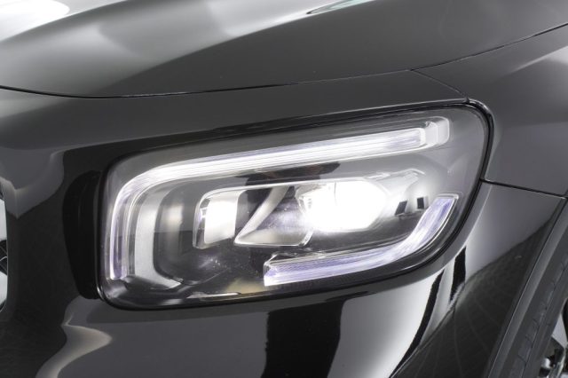 MERCEDES-BENZ GLB 180 usata 12