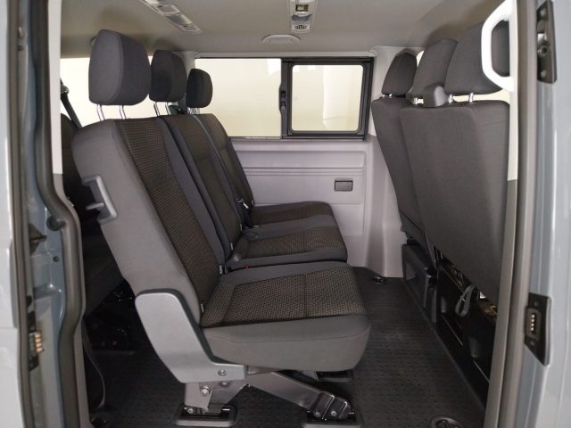 VOLKSWAGEN Caravelle usata, con Controllo trazione