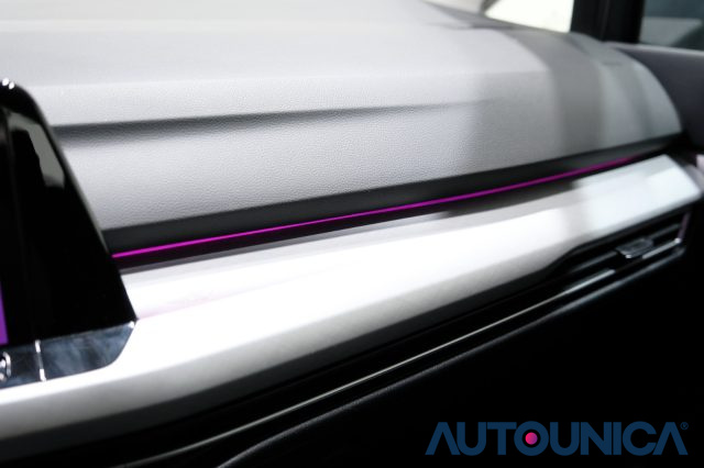 VOLKSWAGEN Golf Variant usata, con Sound system