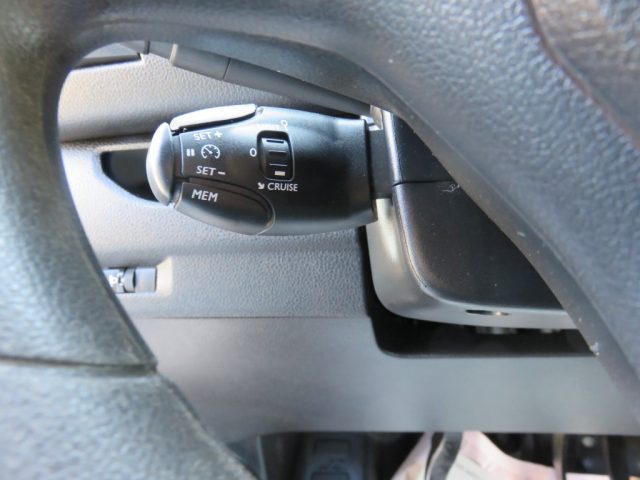 PEUGEOT Expert usata, con Chiusura centralizzata