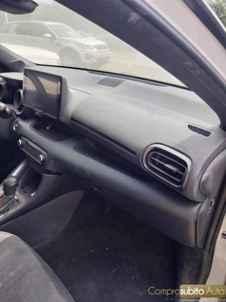 TOYOTA Yaris usata, con ESP