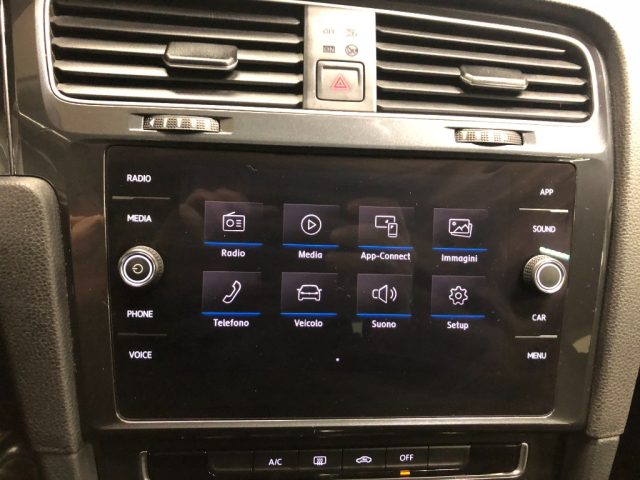 VOLKSWAGEN Golf usata, con Frenata d