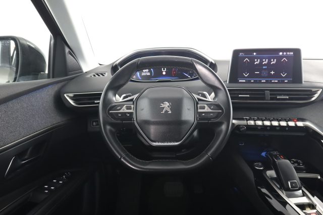 PEUGEOT 3008 usata 5