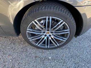 PORSCHE Macan usata, con Bracciolo