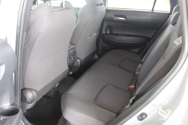 TOYOTA Corolla Cross usata, con Sensori di parcheggio posteriori