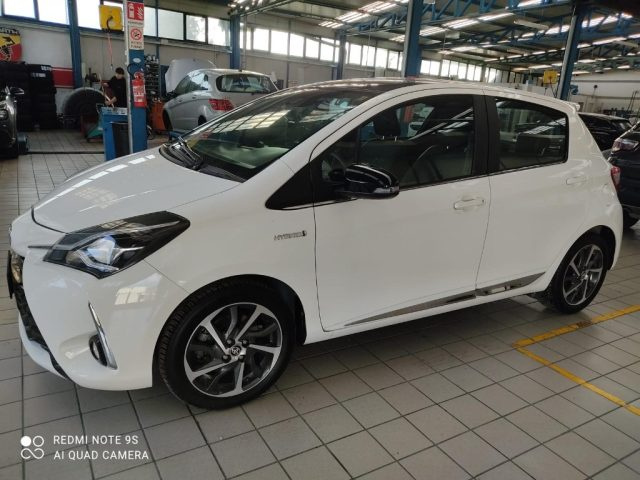 TOYOTA Yaris usata, con Airbag laterali