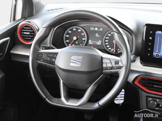 SEAT Arona usata, con Luci diurne LED