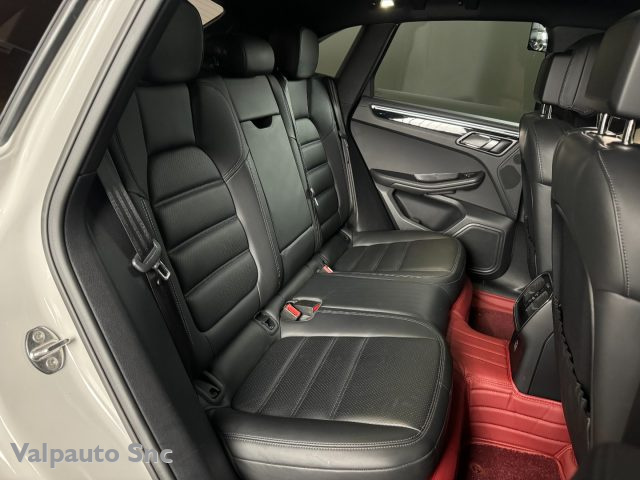 PORSCHE Macan usata, con Autoradio