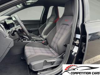 VOLKSWAGEN Golf usata, con Boardcomputer