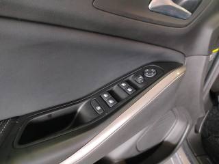 OPEL Grandland usata, con Airbag testa