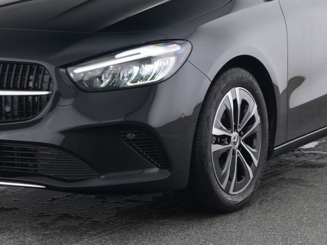 MERCEDES-BENZ B 180 usata, con Airbag