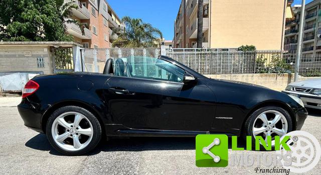 MERCEDES-BENZ SLK 200 usata, con Chiusura centralizzata