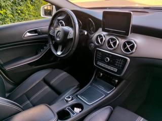 MERCEDES-BENZ GLA 180 usata, con Chiusura centralizzata