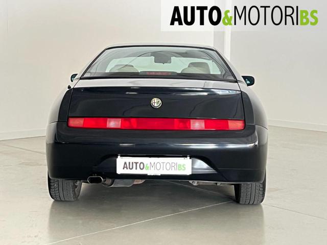 ALFA ROMEO GTV usata, con Autoradio