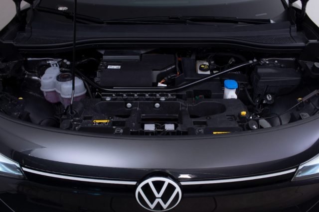VOLKSWAGEN ID.4 usata, con ESP